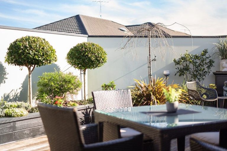 Photo of property in 28a Edward Avenue, Orewa, 0931