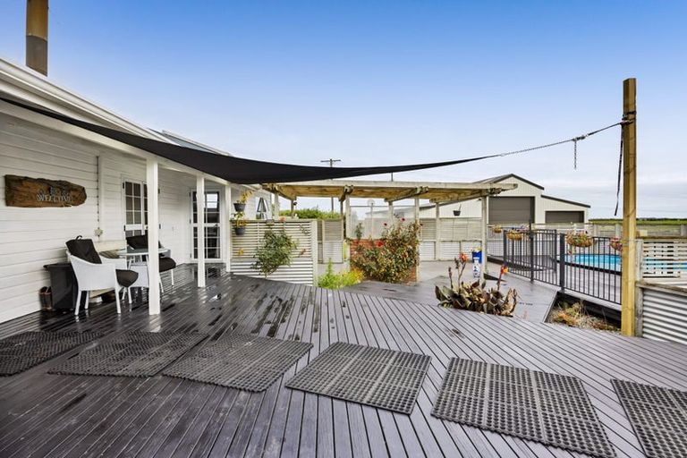 Photo of property in 1288 Normanby Road, Manaia, Hawera, 4678