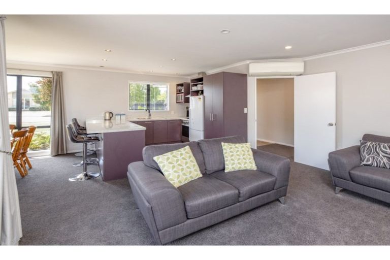 Photo of property in 26 Rochester Crescent, Rolleston, 7614