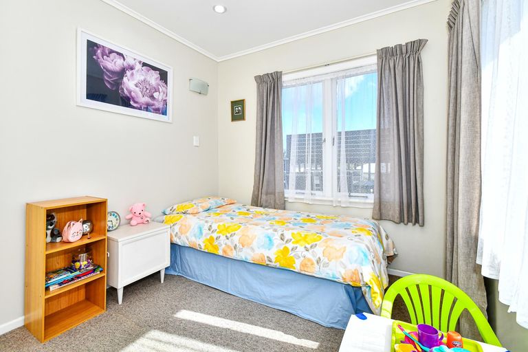 Photo of property in 21 Clark Road, Pahurehure, Papakura, 2113