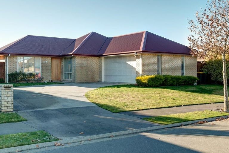 Photo of property in 1 Juliet Place, Rolleston, 7614