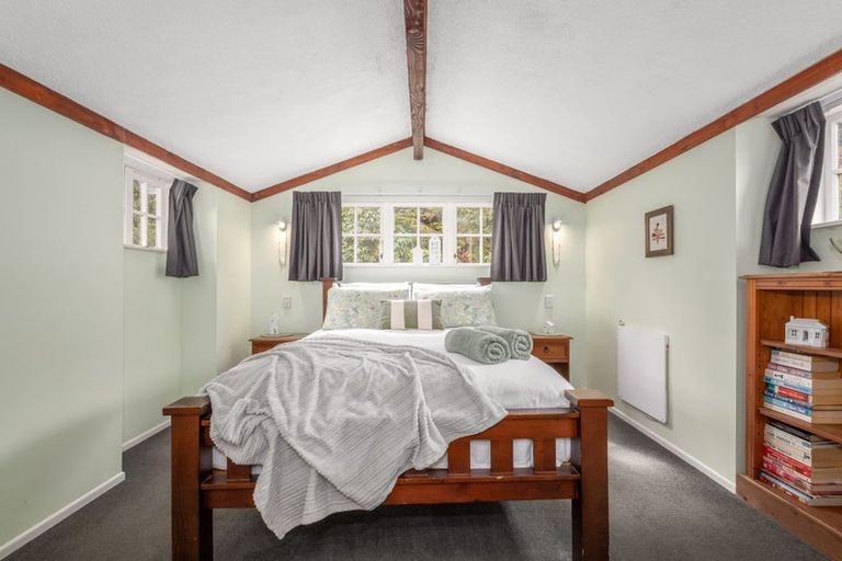 Photo of property in 19 Mimihau Grove, Wainuiomata, Lower Hutt, 5014