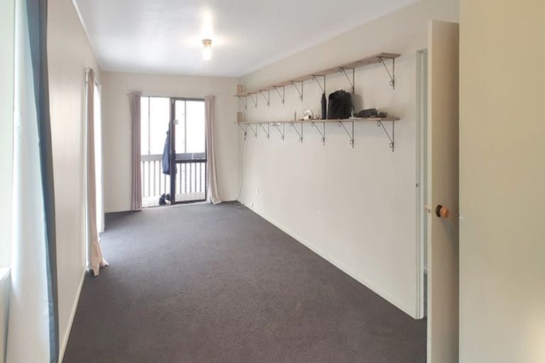 Photo of property in 179 Solar Road, Glen Eden, Auckland, 0602