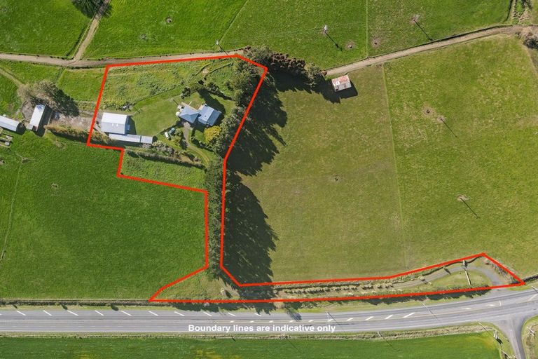 Photo of property in 3001a State Highway 2, Waitakaruru, Ngatea, 2471