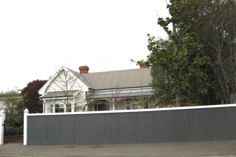 Photo of property in 61 Bristol Street, St Albans, Christchurch, 8014