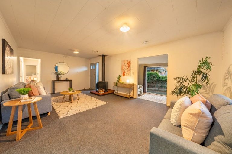 Photo of property in 77 Pasadena Crescent, Totara Park, Upper Hutt, 5018