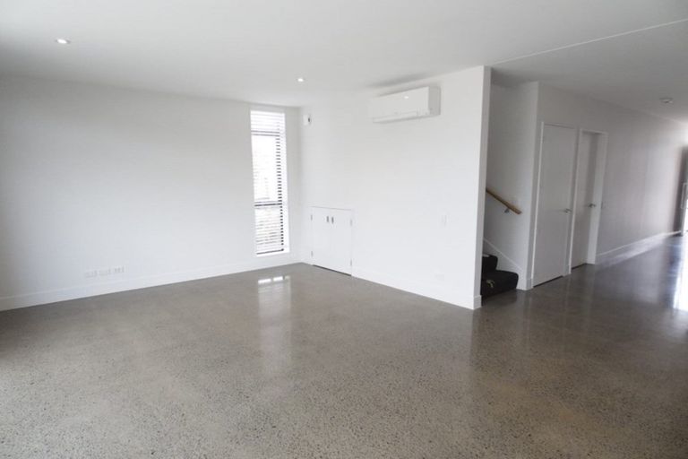 Photo of property in 1 Nevill Road, Hobsonville, Auckland, 0616