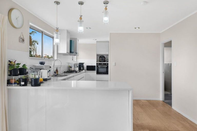 Photo of property in 146 Gills Road, Half Moon Bay, Auckland, 2014
