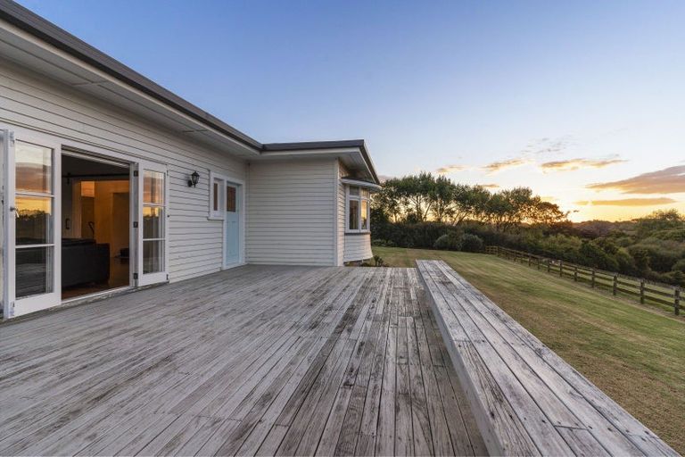 Photo of property in 447 Glenbrook Waiuku Road, Glenbrook, Waiuku, 2681