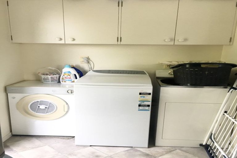 Photo of property in 3/16 Moenui Avenue, Orewa, 0931