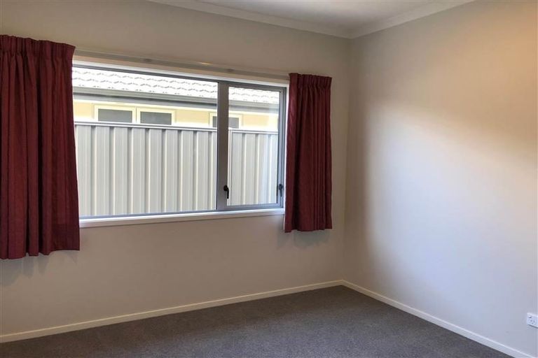 Photo of property in 17 Drake Crescent, Awatoto, Napier, 4110