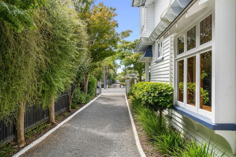 Photo of property in 128 Knowles Street, St Albans, Christchurch, 8052