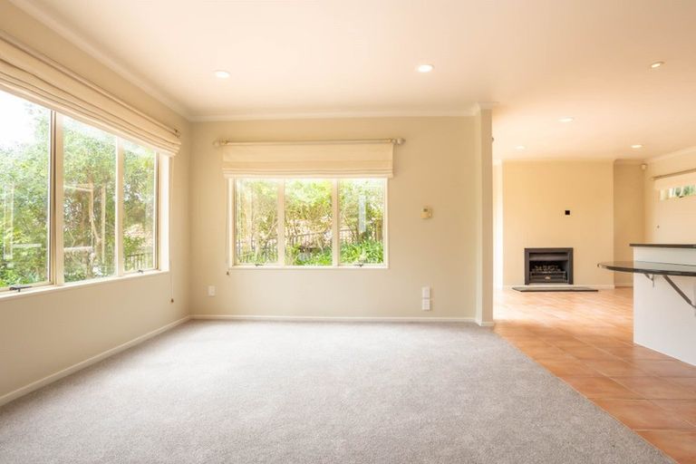 Photo of property in 40 Monte Cassino Place, Birkdale, Auckland, 0626