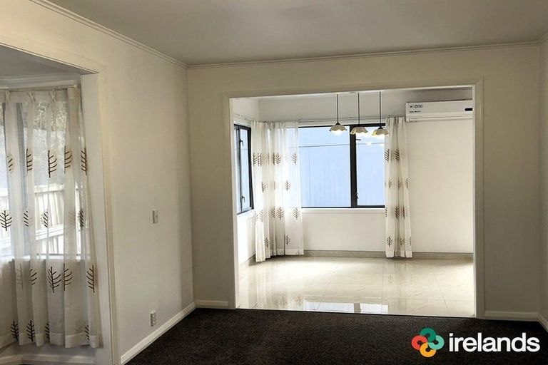 Photo of property in 9a Piko Crescent, Riccarton, Christchurch, 8041