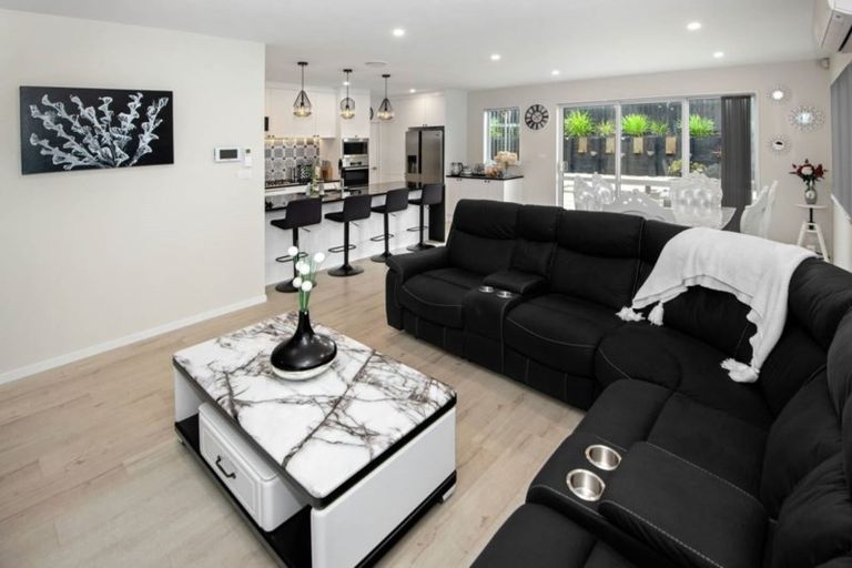 Photo of property in 15 Lisnoble Road, Flat Bush, Auckland, 2019