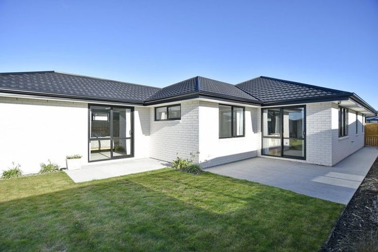 Photo of property in 3 Woodford Avenue, Woodend, 7610