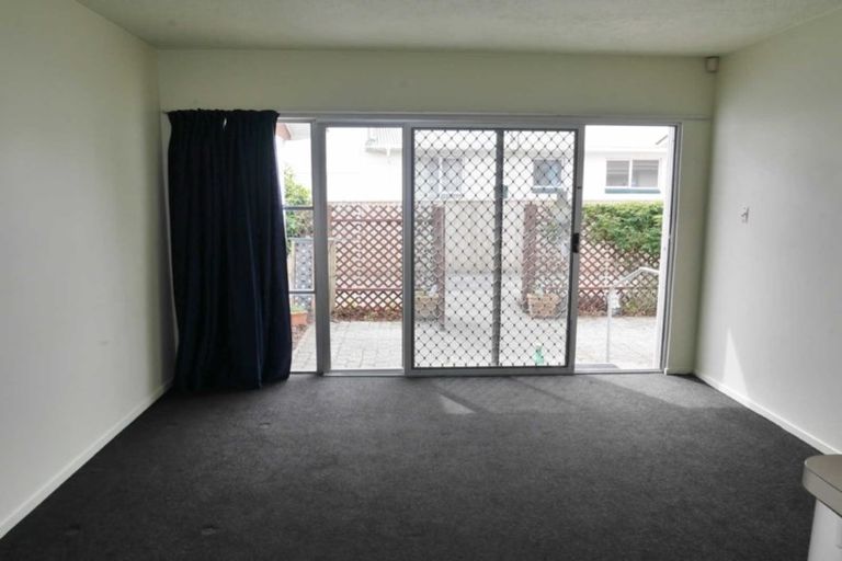 Photo of property in 14 Suffolk Street, Phillipstown, Christchurch, 8011