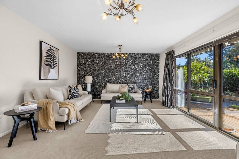 Photo of property in 8a Freyberg Avenue, Riccarton, Christchurch, 8011