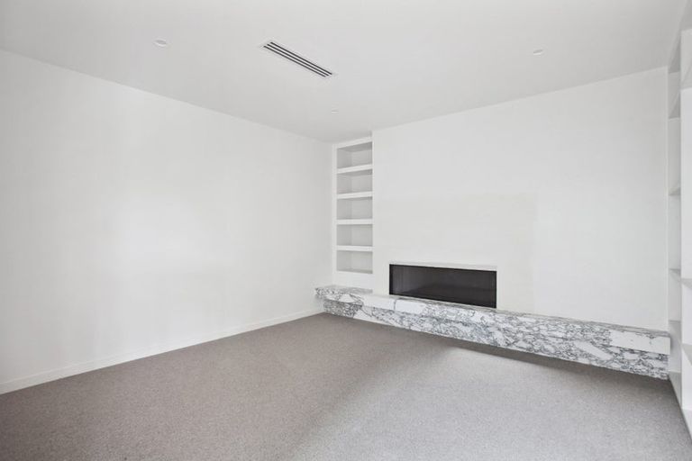 Photo of property in 13 William Blake Way, Riverhead, 0820