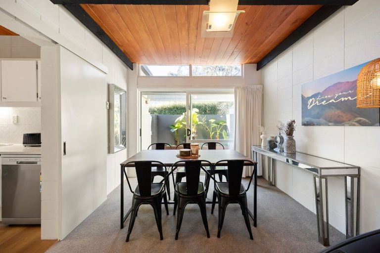 Photo of property in 27 Balfour Crescent, Riverlea, Hamilton, 3216