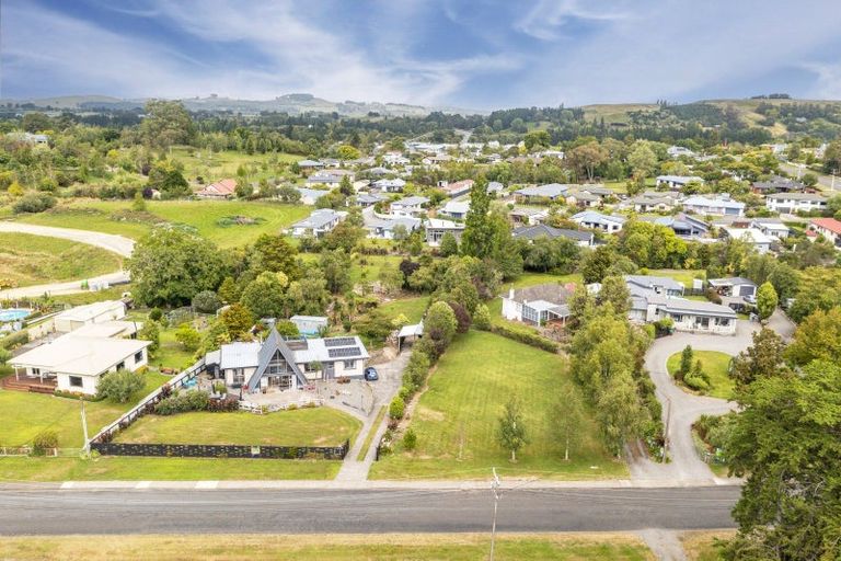 Photo of property in 71 Abbotsford Road, Waipawa, 4210