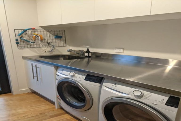 Photo of property in 3 Armour Avenue, Mount Victoria, Wellington, 6011