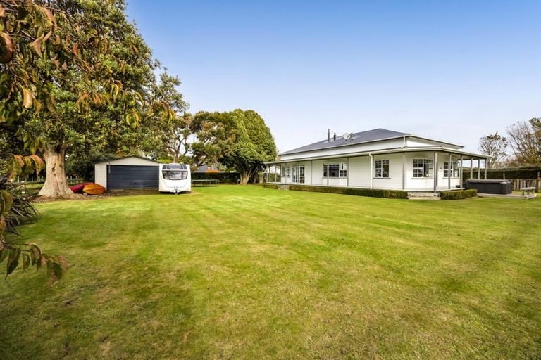 Photo of property in 14 Weld Street, Normanby, Hawera, 4614