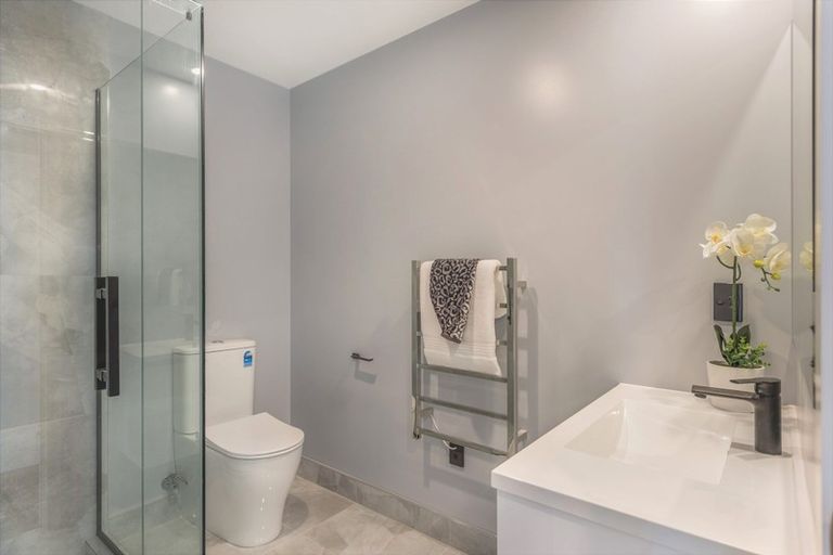 Photo of property in 10/15u Onukutara Place, Huntington, Hamilton, 3281