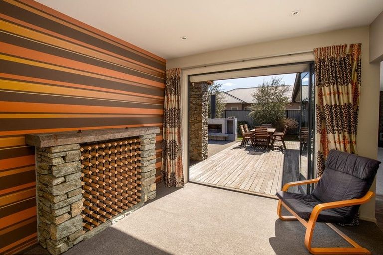 Photo of property in 10 Elizabeth Place, Clyde, 9330