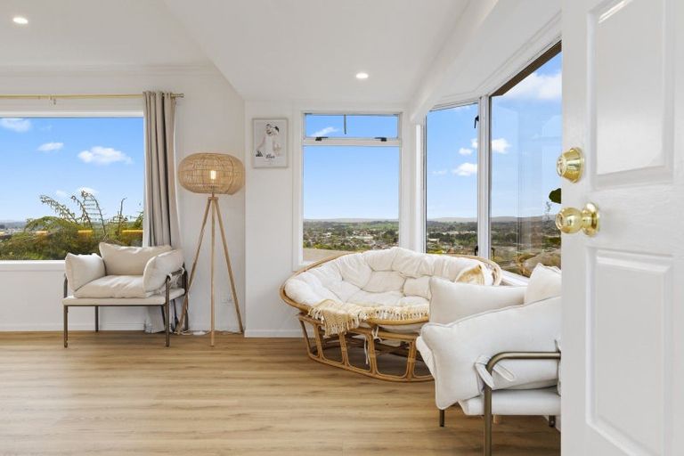 Photo of property in 1a Routly Avenue, Pukekohe, 2120