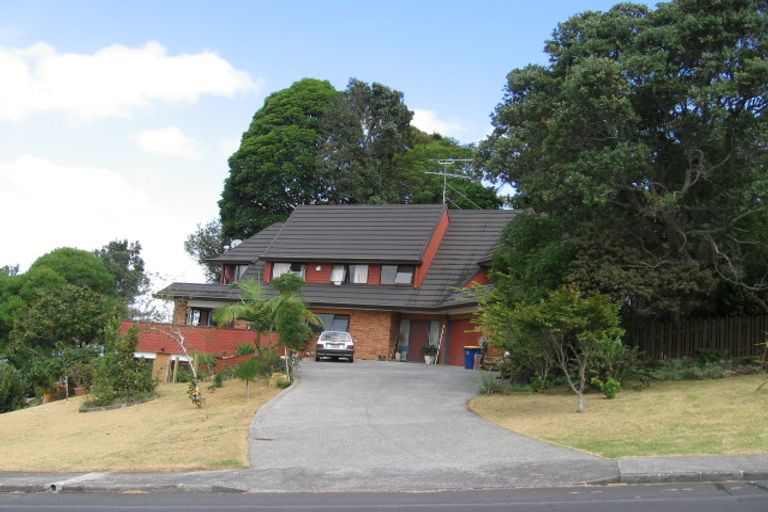 Photo of property in 2/65-67 Maritime Terrace, Birkenhead, Auckland, 0626