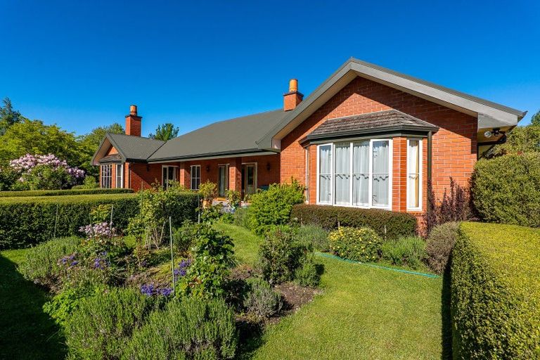 Photo of property in 14 Piako Drive, Darfield, 7571