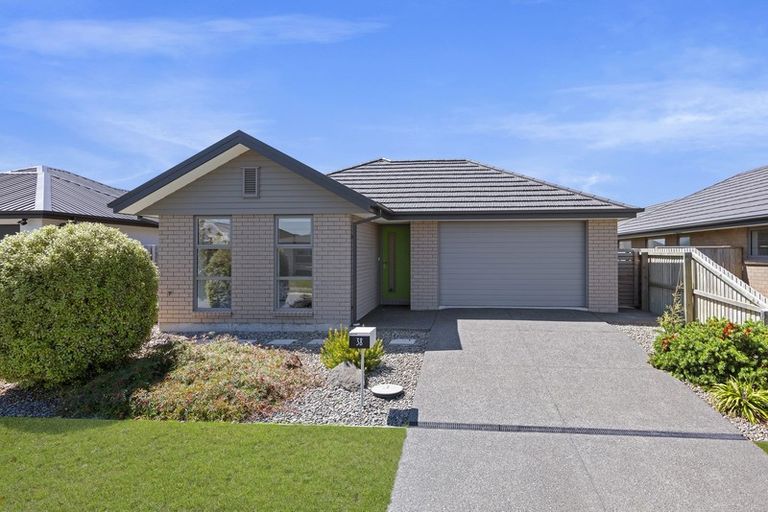 Photo of property in 38 Chert Street, Rolleston, 7614