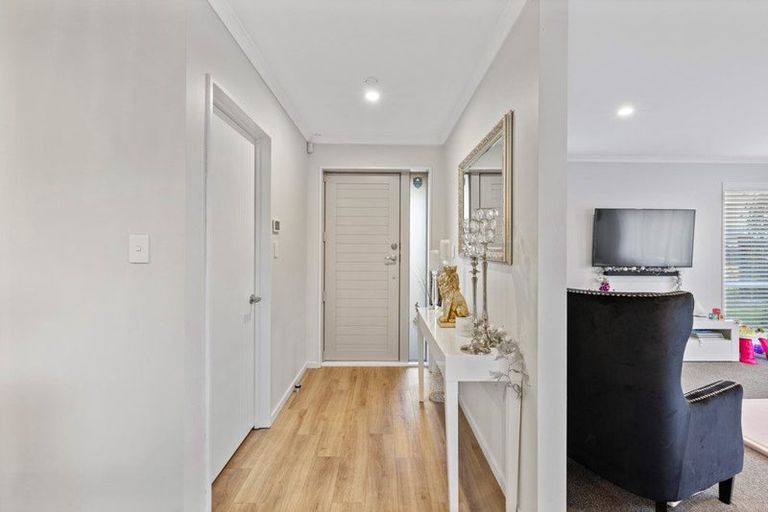 Photo of property in 28 Beachvale Drive, Kaiapoi, 7630