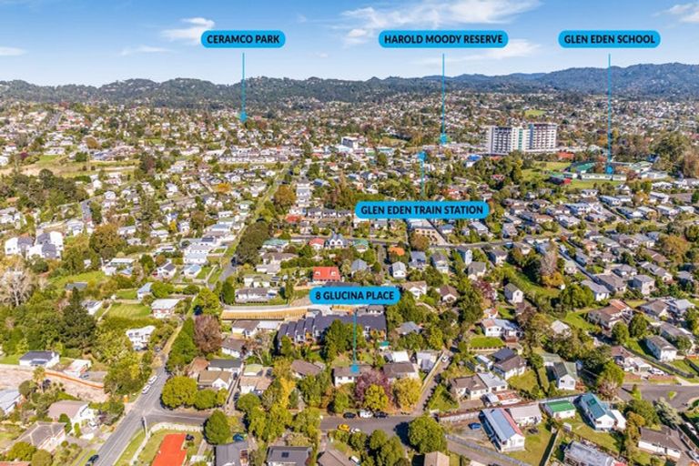 Photo of property in 8 Glucina Place, Glen Eden, Auckland, 0602