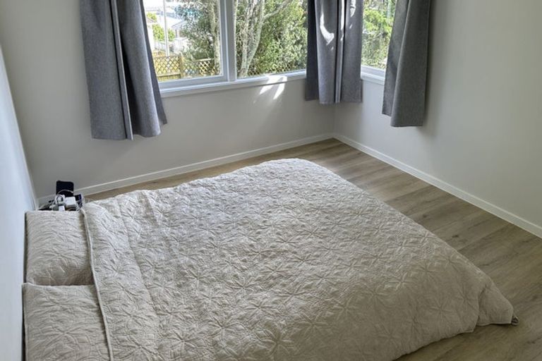 Photo of property in 1/8 Raeben Avenue, Hillcrest, Auckland, 0627