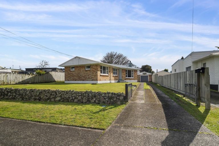 Photo of property in 4 Dawson Drive, Ngongotaha, Rotorua, 3010