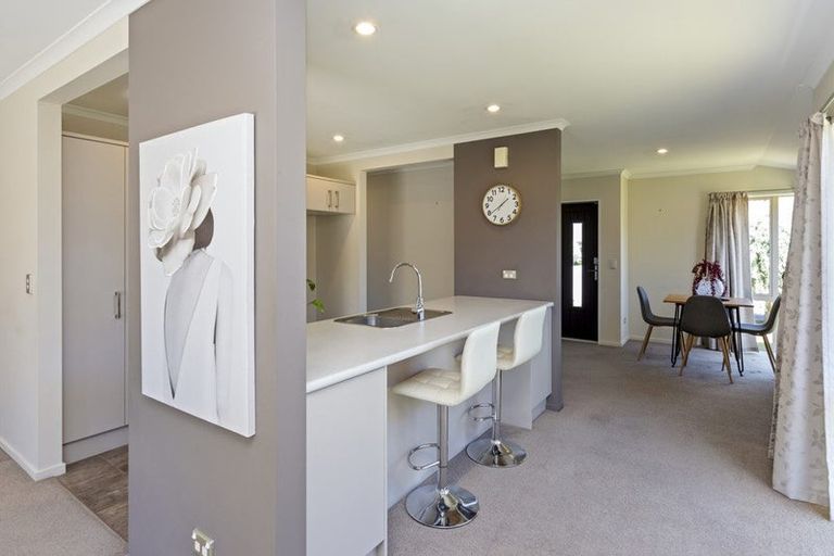 Photo of property in 3 Reeves Road, Rangiora, 7400