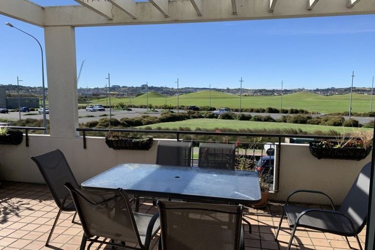 Photo of property in 18/150 Chapel Road, Flat Bush, Auckland, 2019