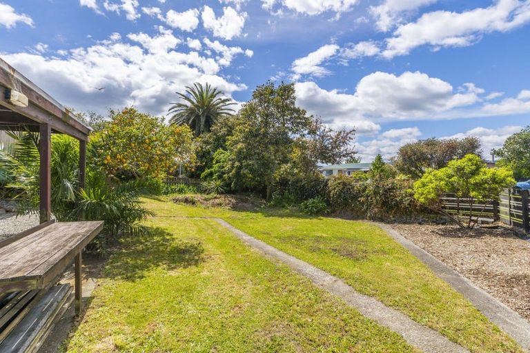 Photo of property in 89 Martin Road, Paraparaumu Beach, Paraparaumu, 5032