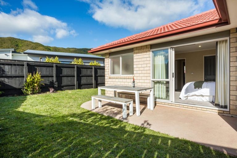 Photo of property in 17 Fraser Colman Grove, Wainuiomata, Lower Hutt, 5014