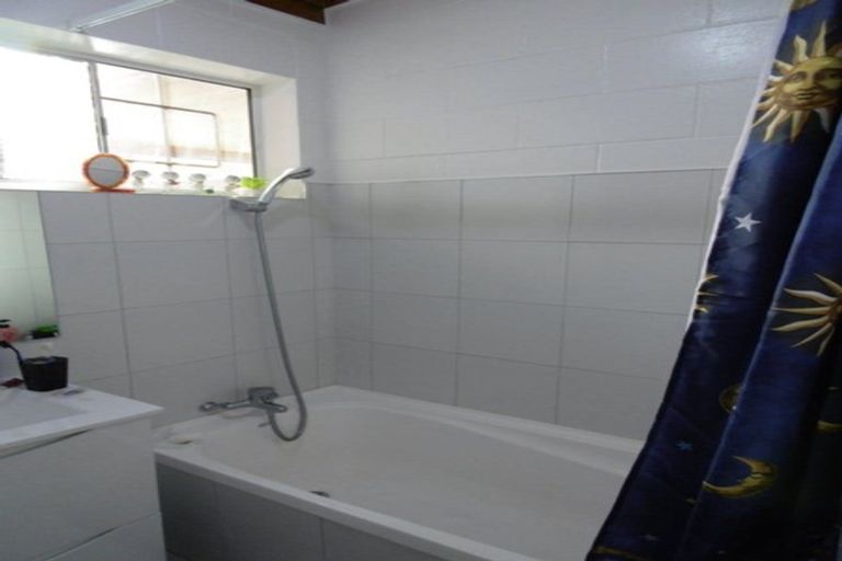 Photo of property in 16c Hinau Street, Tokoroa, 3420