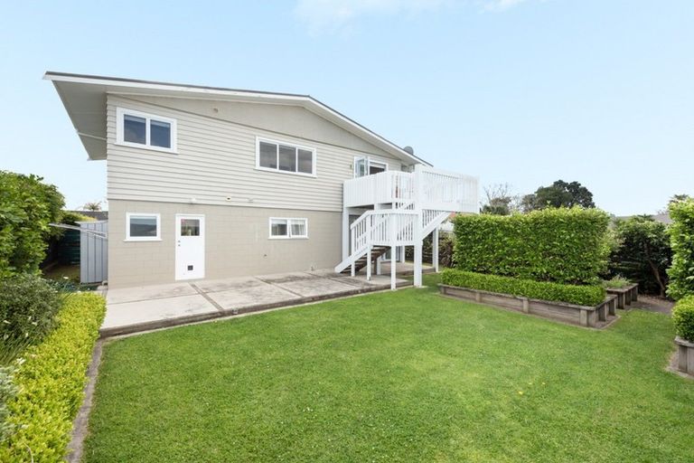 Photo of property in 27 Hillcrest Road, Otumoetai, Tauranga, 3110