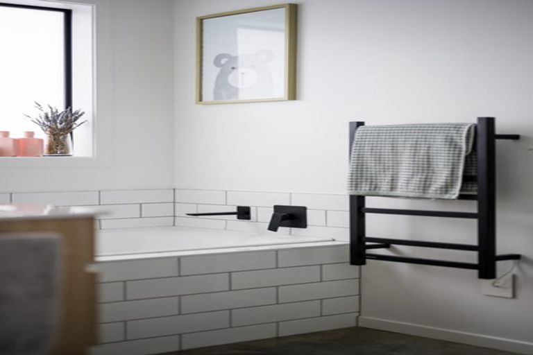 Photo of property in 107 Hare Puke Drive, Flagstaff, Hamilton, 3210