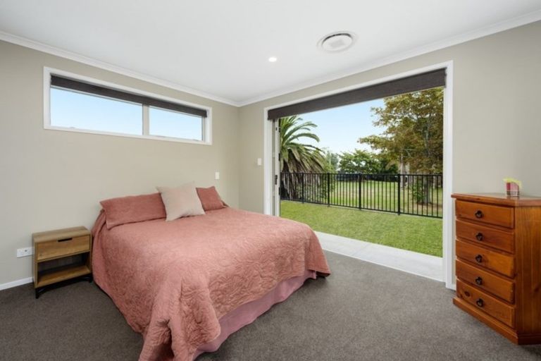 Photo of property in 61r Pyes Pa Road, Pyes Pa, Tauranga, 3112