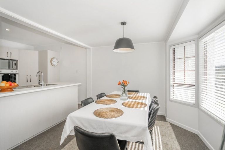 Photo of property in 15 Mayfair Close, Whitianga, 3510