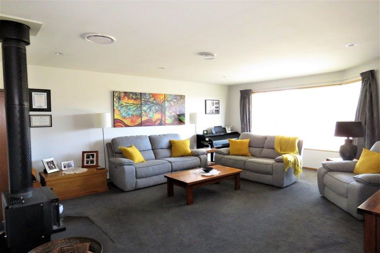 Photo of property in 5 Rochfort Place, Westport, 7825