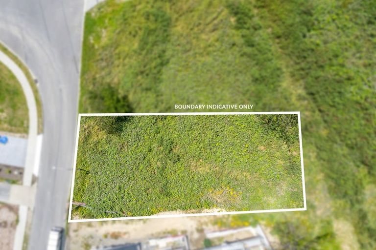 Photo of property in 81 Kotare Street, Waikanae, 5036