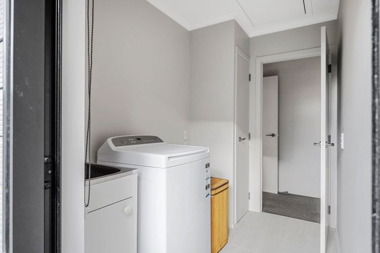 Photo of property in 2/41 Sunset Street, Hilltop, Taupo, 3330