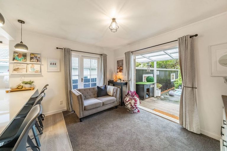 Photo of property in 18 Pempsey Street, Silverstream, Upper Hutt, 5019